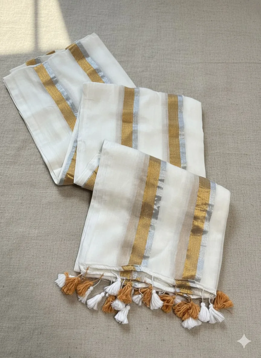 Premium Mul Golden & Silver Cream Saree - Image 2