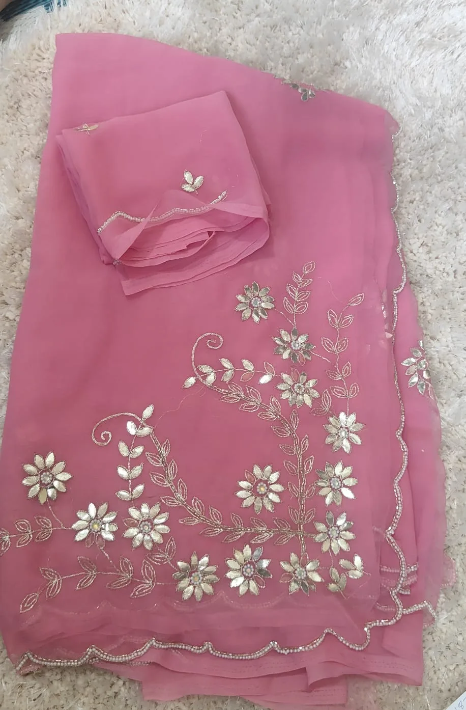 Gota patti work on pallu premium saree Pink - Image 2